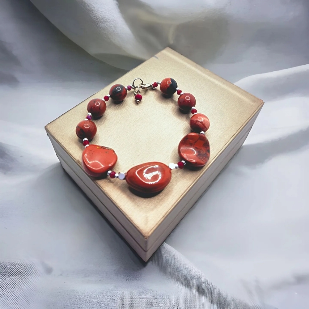 Red Jasper mixed shapes lobster clasp bracelet